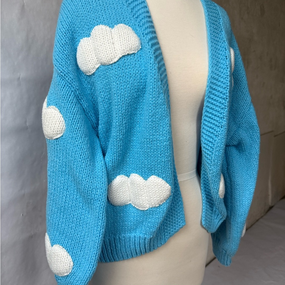 Blue Cloud Patterned Puff Bubble Cardigan - image 2
